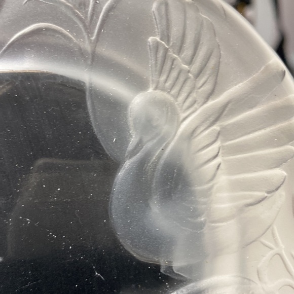 VTG Wedding Crystal Clear Signatures Japan Photo Frame Frosted Floral Swans - Picture 3 of 7